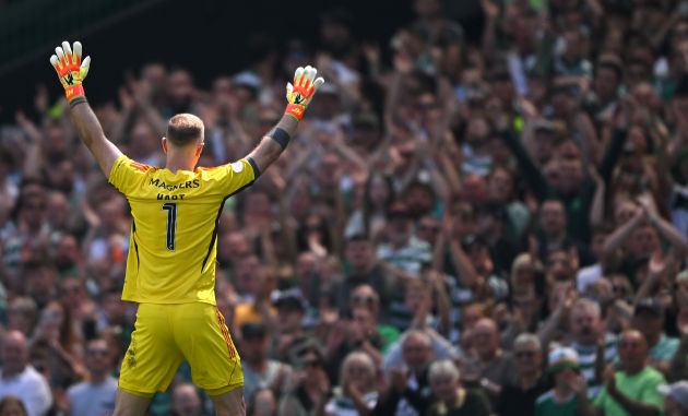 Celtic goalkeeper Joe Hart shows his appreciation to the fans