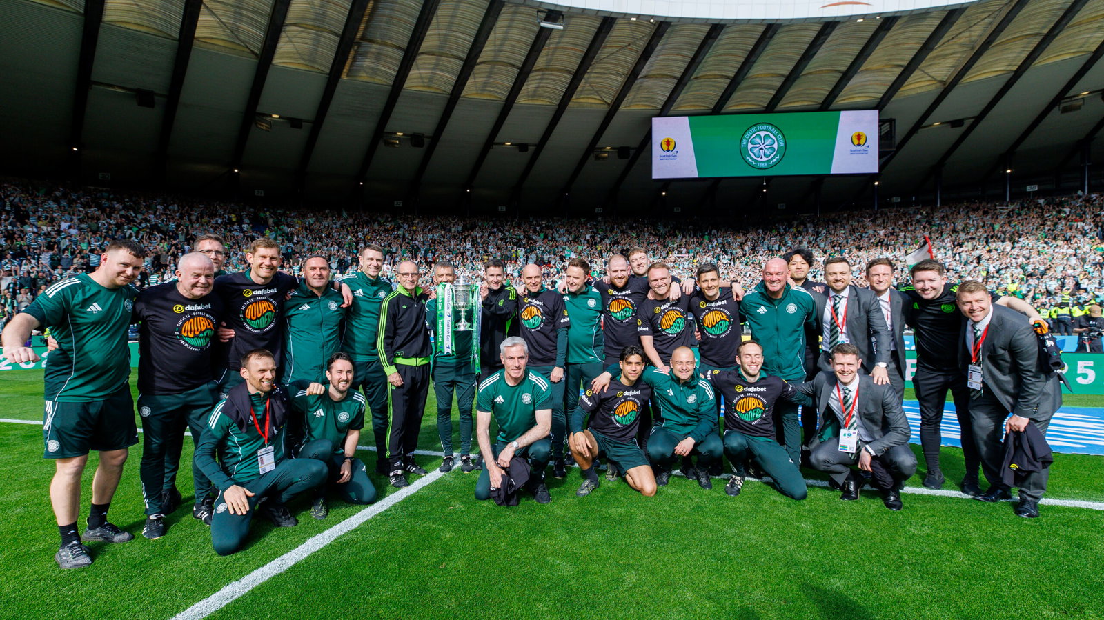Martin O'Neill with staff.