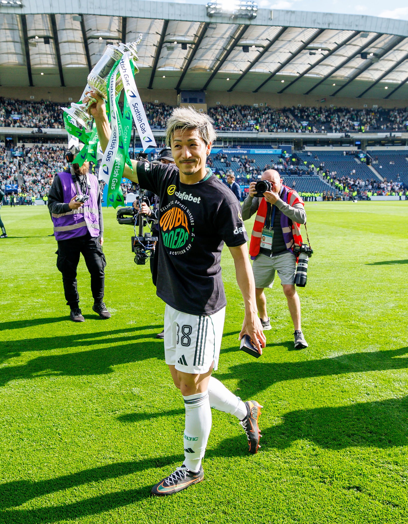 Daizen Maeda with the Scottish Cup.