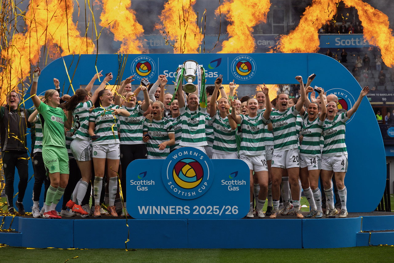 Celtic FC Women celebrate winning the Women's Scottish Cup Final