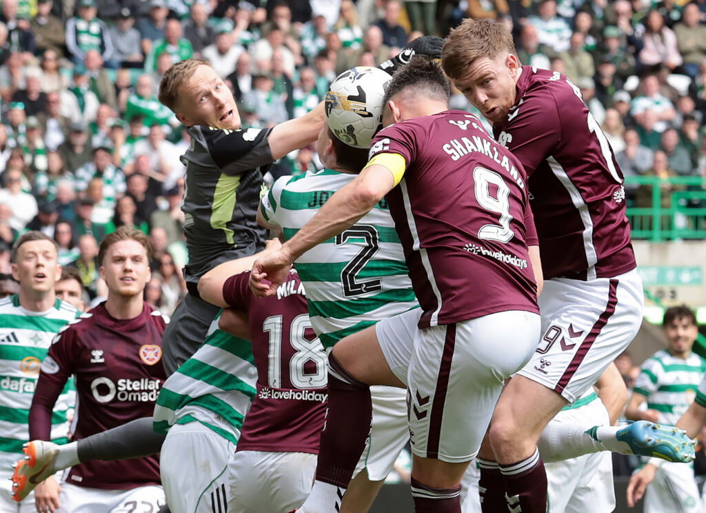 Lawrence Shankland scores