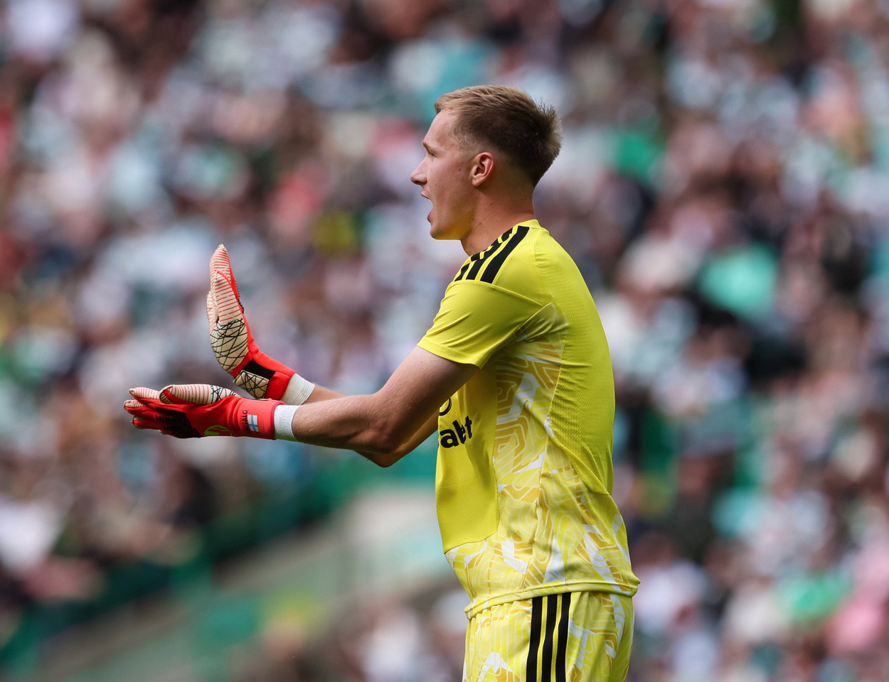 Celtic goalkeeper Viljami Sinisalo