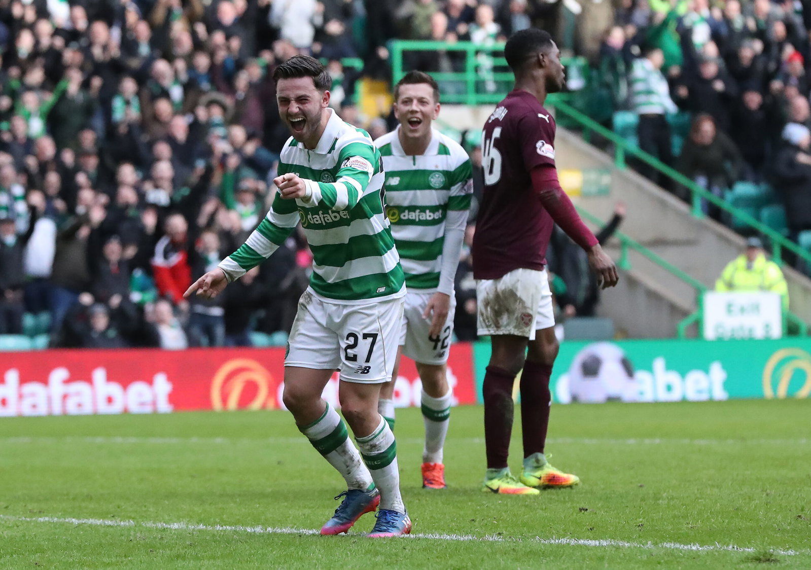 Patrick Roberts of Celtic celebrates