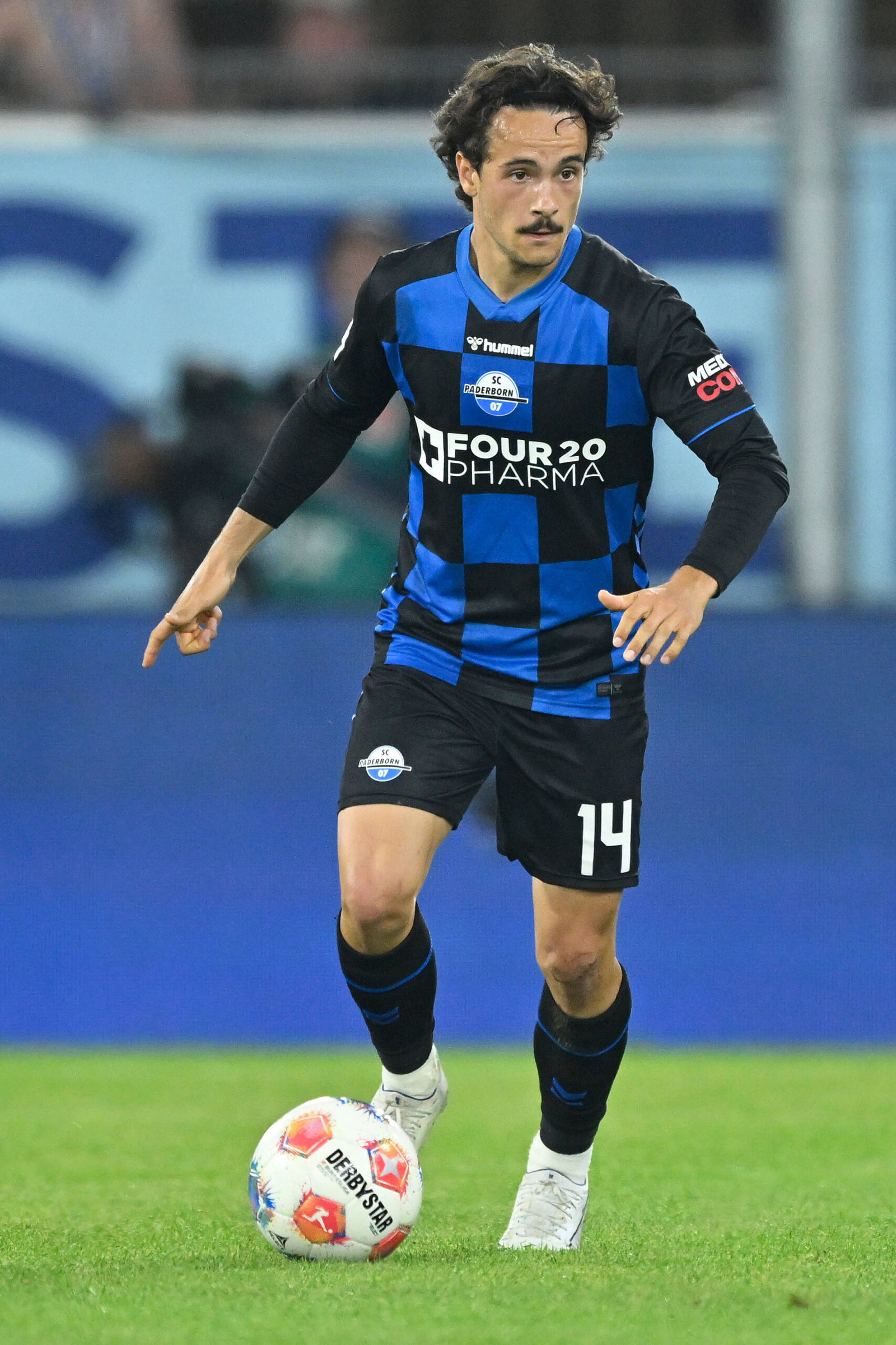 Mika BAUR Paderborn