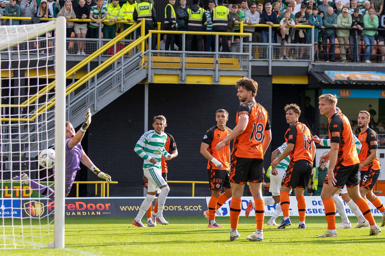 Auston Trusty scores