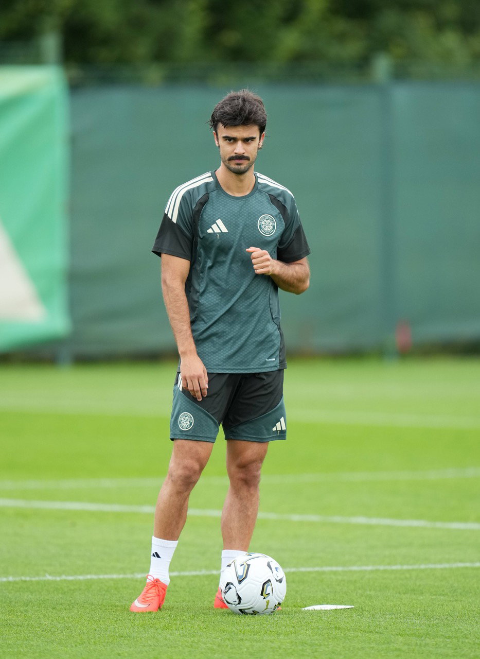 Jota back training.