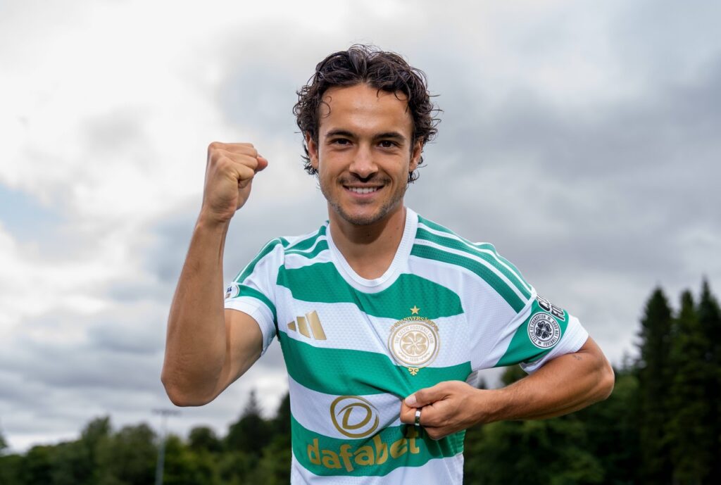 How Fabrizio Romano interrupted Celtic star’s romantic lunch Celtic's new signing Mika Baur