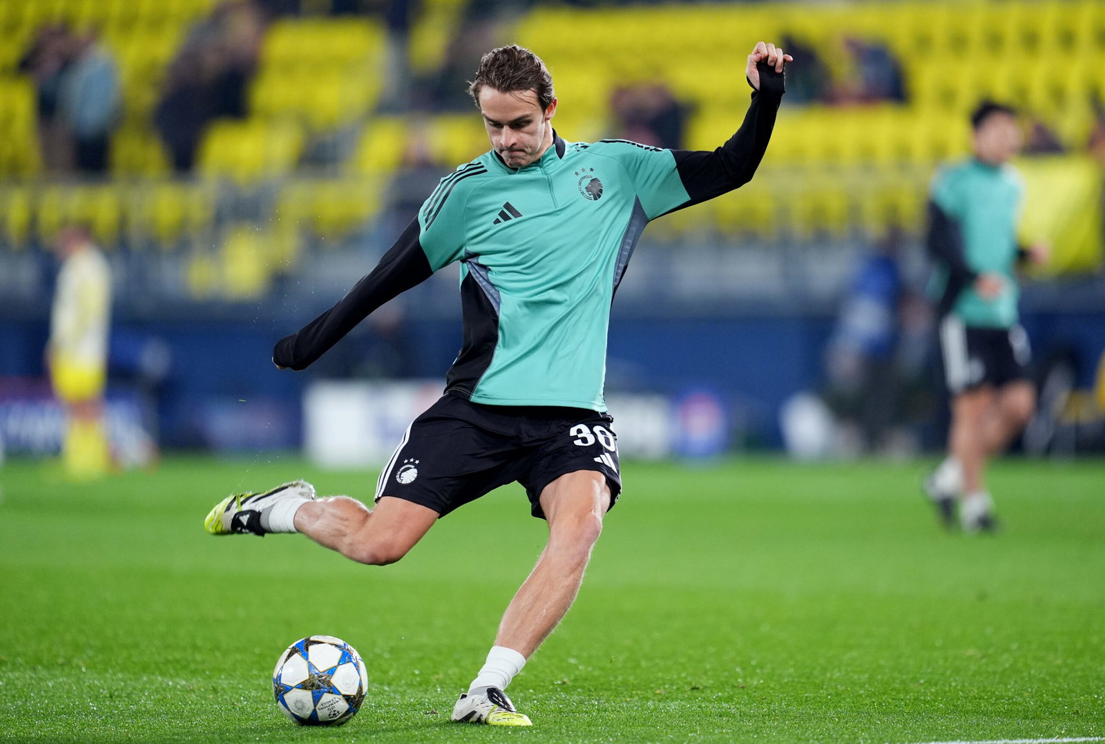 William Clem of F.C. Copenhagen warms up