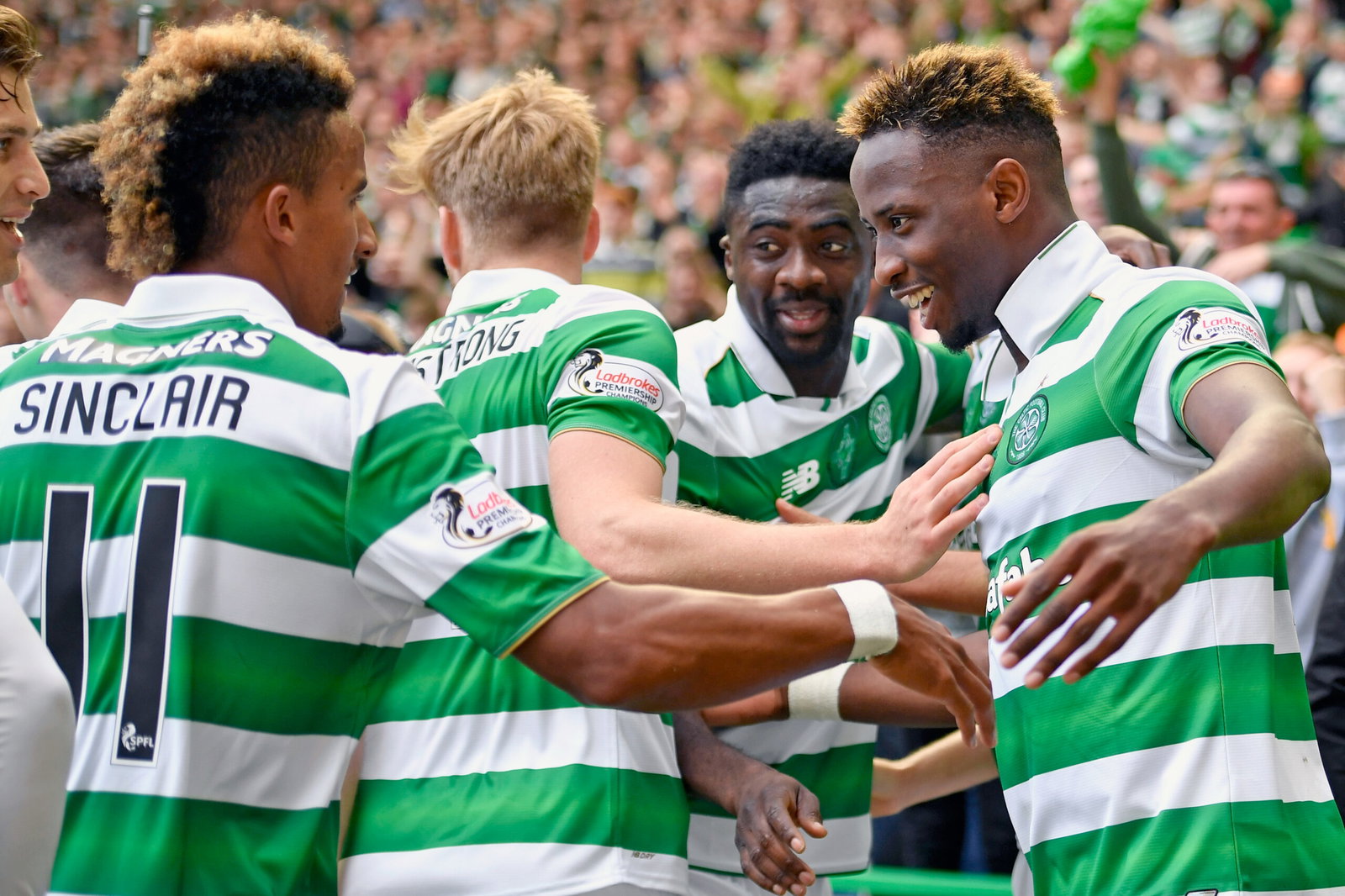 Moussa Dembelle of Celtic celebrates