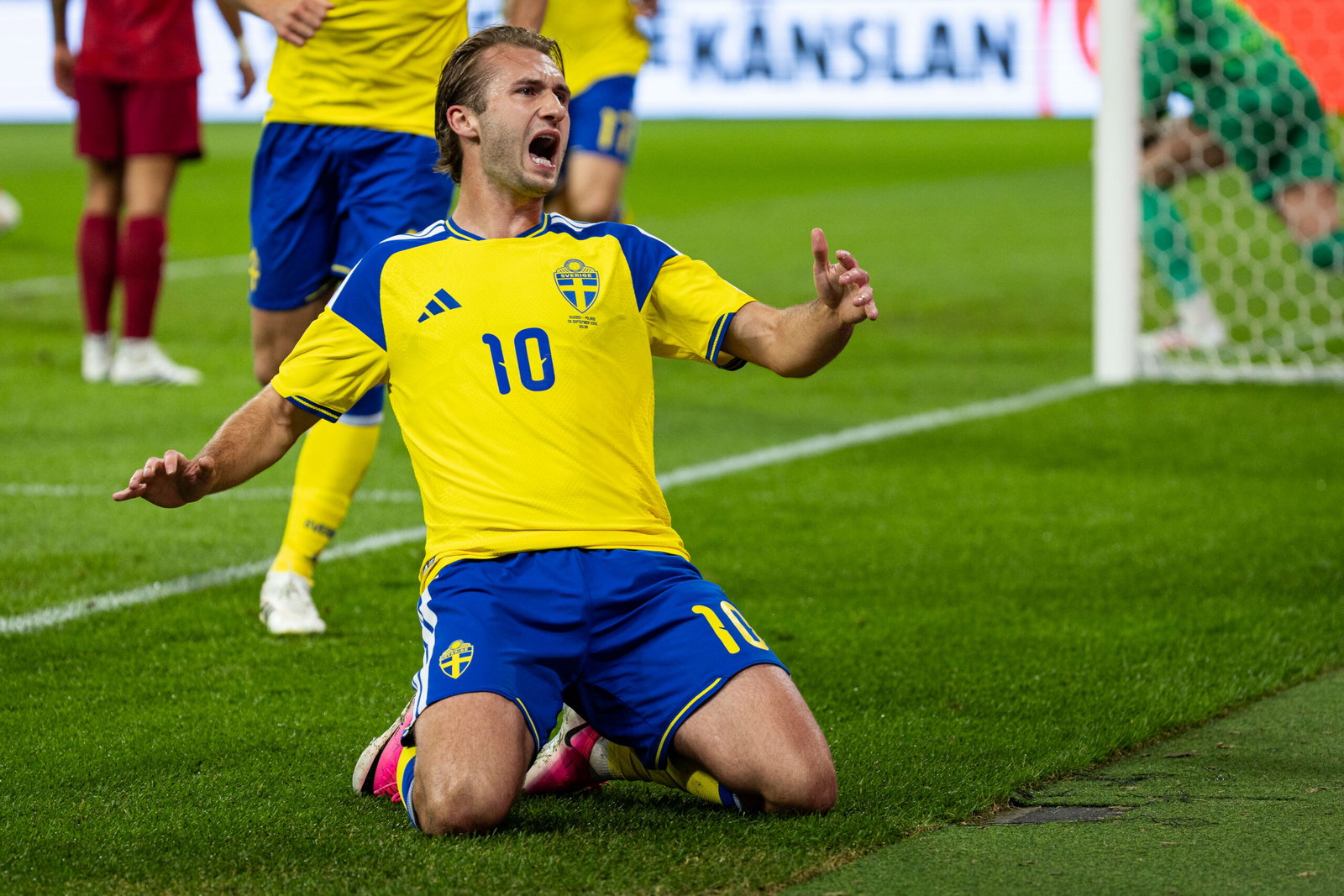 Benjamin Nygren of Sweden celebrates